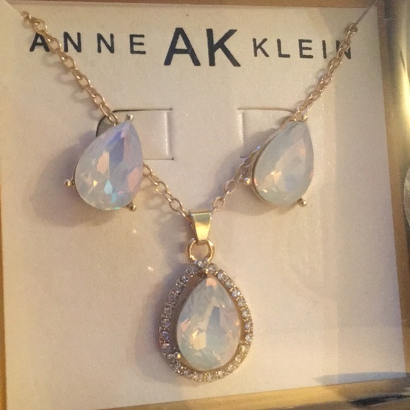 Anne Klein Jewelry - Anne Klein Opalescent Pave Necklace Earrings Set
